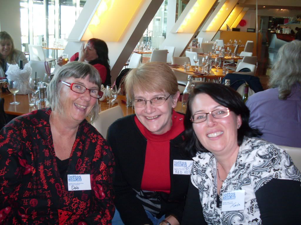 http://i617.photobucket.com/albums/tt253/Tondiane/Lottos%20Tasmania/SDC10365.jpg