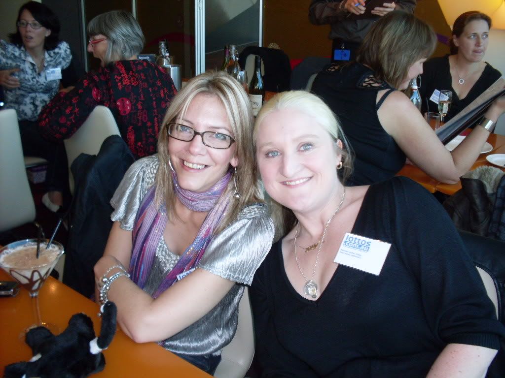 http://i617.photobucket.com/albums/tt253/Tondiane/Lottos%20Tasmania/SDC10367.jpg