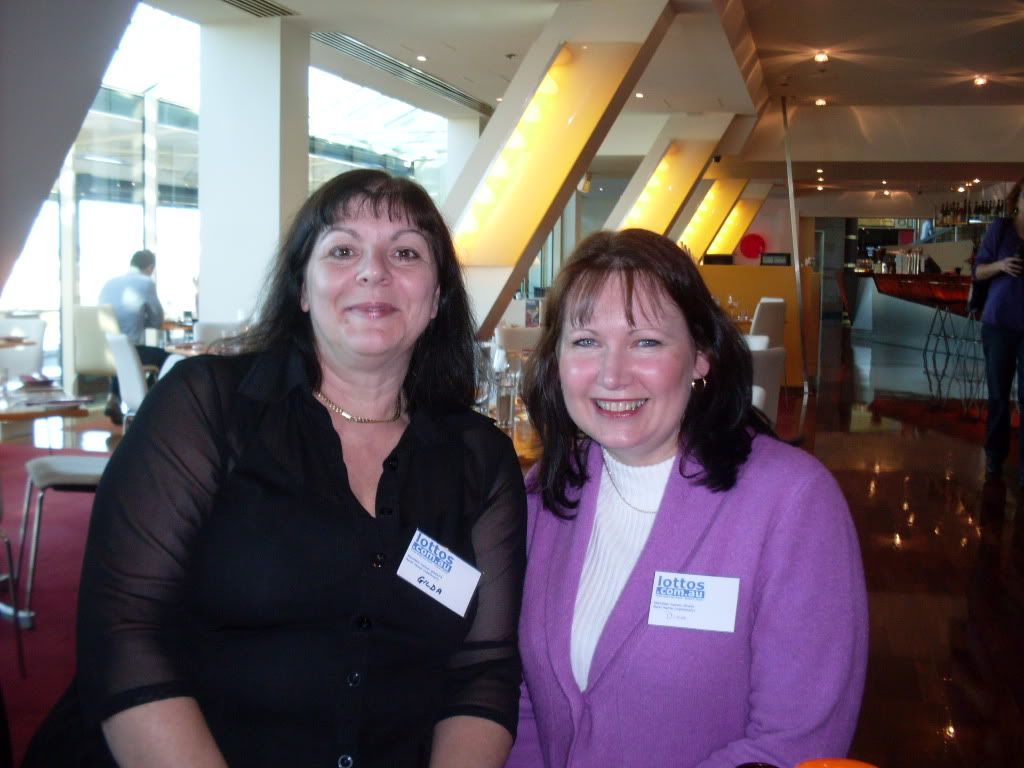 http://i617.photobucket.com/albums/tt253/Tondiane/Lottos%20Tasmania/SDC10372.jpg