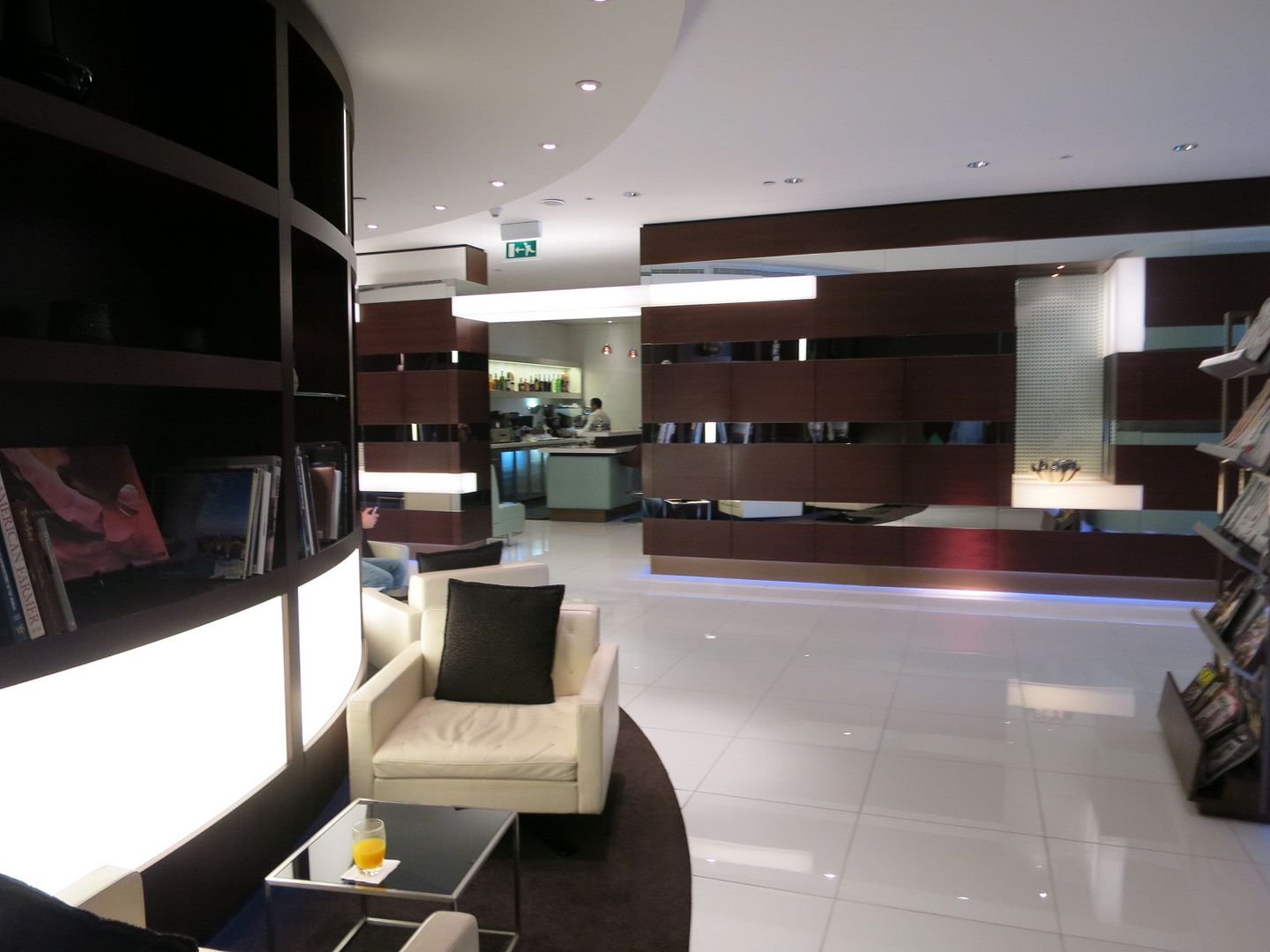 Etihad First Class Abu Dhabi Airport Lounge