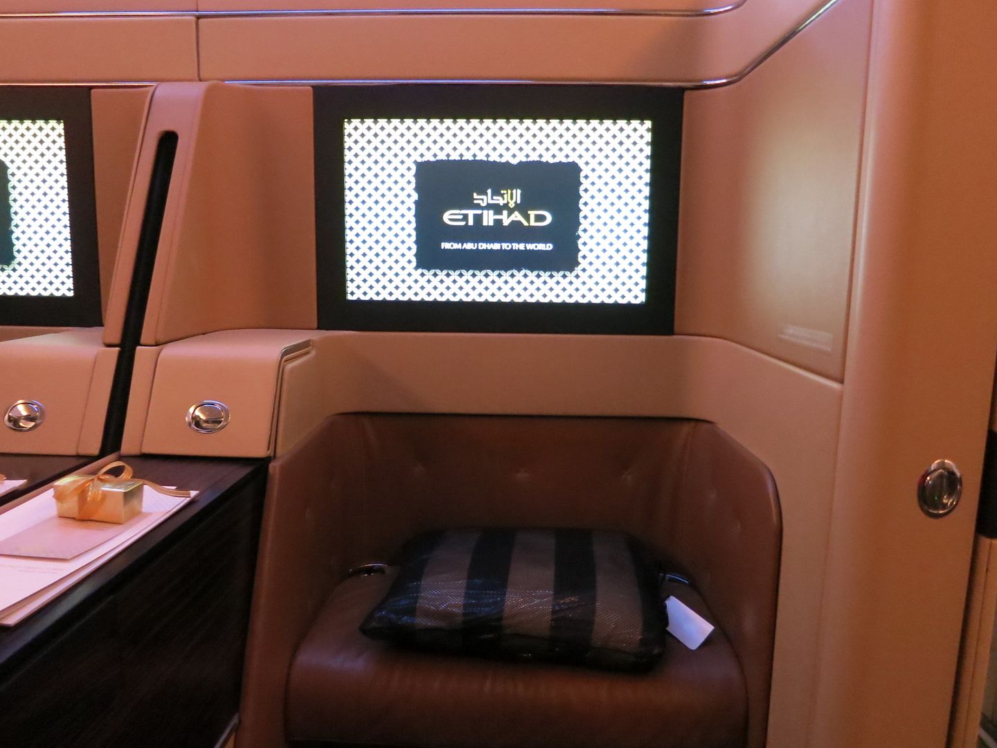 Etihad First Class cabin seat IAD-AUH