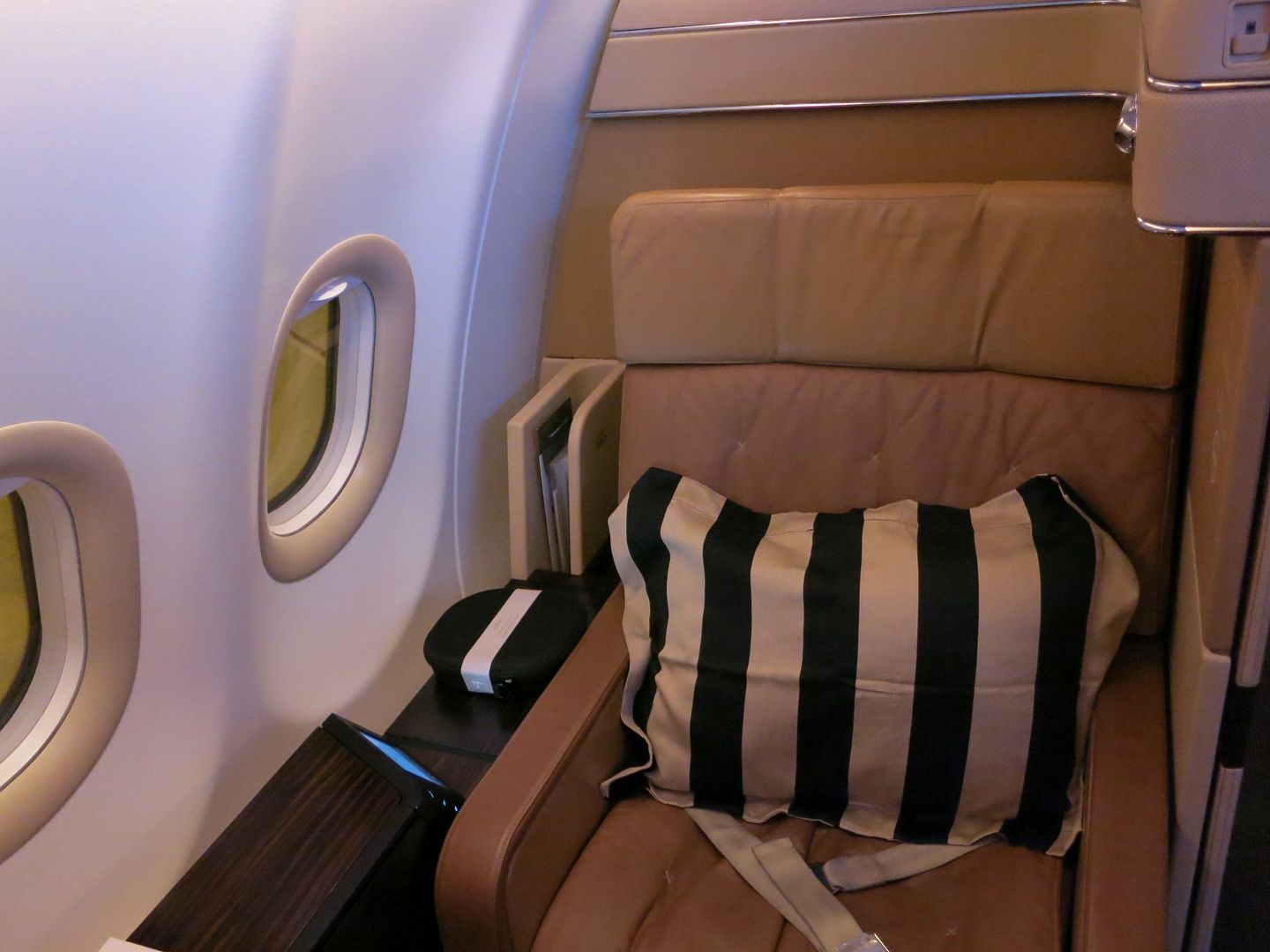 Etihad First Class cabin IAD-AUH