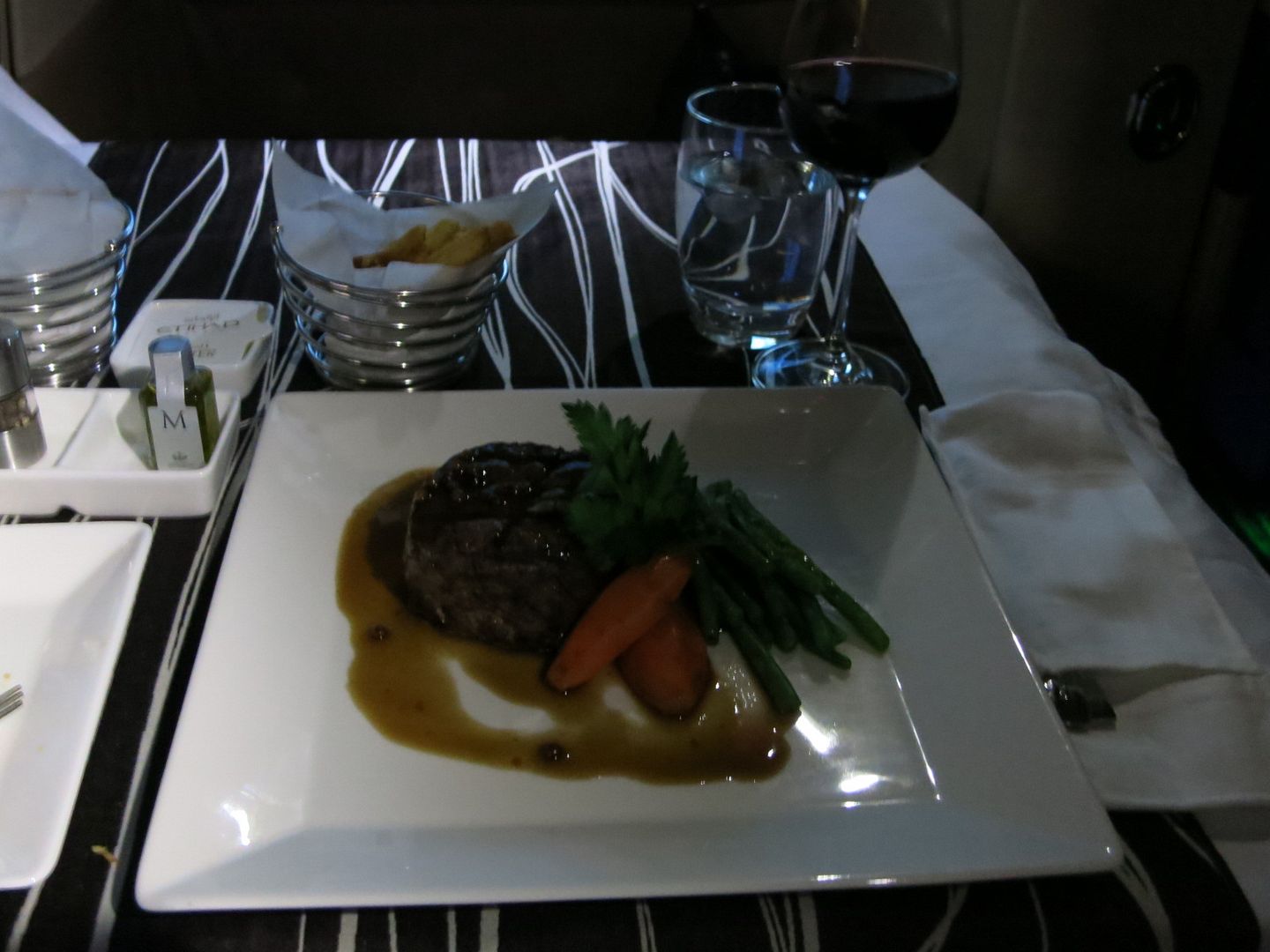 Etihad First Class IAD-AUH meal service