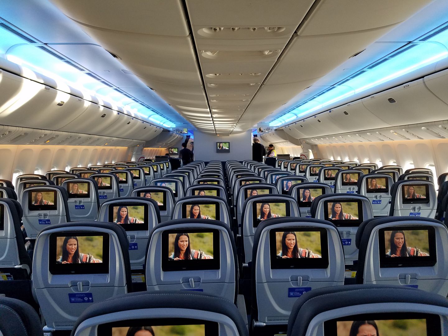 United Airlines Training Flight Attendants To Stop Inflight Porn