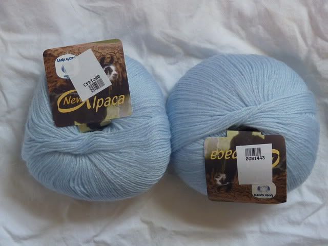New Alpaca yarn 2 balls baby blue