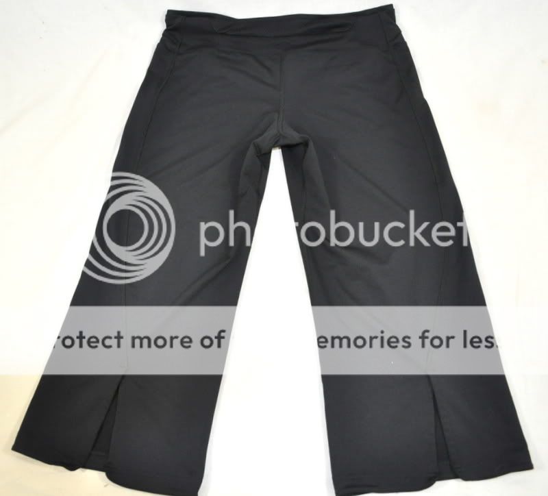 NEW Adidas Womens ClimaCool Athletic Capri Yoga Pants Black Size Small 