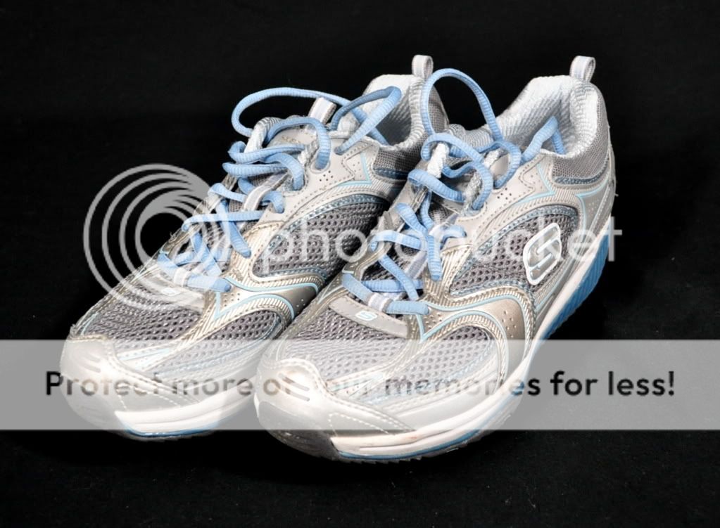 NEW Skechers Womens SHAPE UPS Shoes Blue Silver White Size 6.5  